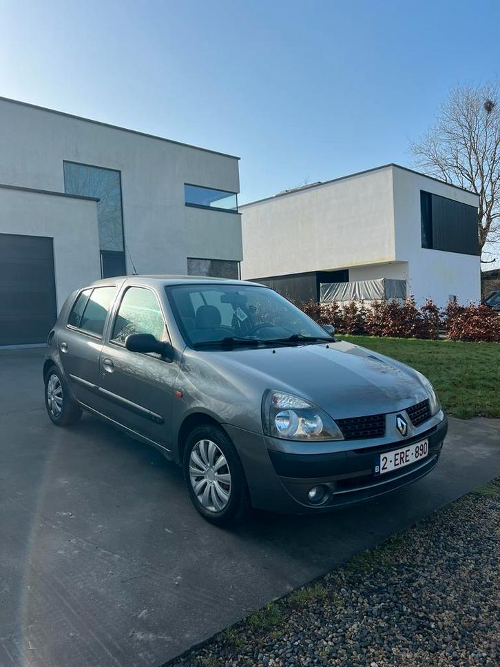 Renault Clio 1.4 Automaat, Auto's, Renault, Particulier, Clio, Airconditioning, Benzine, Automaat, Ophalen
