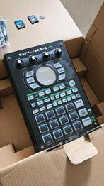 Roland SP-404A lineaire golfsampler, Muziek en Instrumenten, Samplers, Ophalen of Verzenden, Zo goed als nieuw