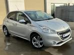 Peugeot 208 Style - Airco Nav -2015-1.2i-Parksen. 12m Garan, Auto's, Peugeot, Voorwielaandrijving, Stof, 1199 cc, Bedrijf