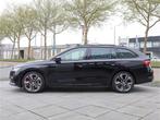 Skoda Octavia Combi RS iV 1.4 TSI PHEV 245PK Automaat 2021, Auto's, Automaat, Gebruikt, Bedrijf, Break