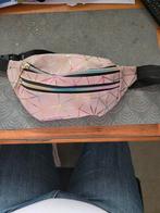 Heuptasje te koop, Handtassen en Accessoires, Tassen | Schoudertassen, Ophalen, Zo goed als nieuw