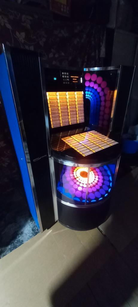 Jukebox, Verzamelen, Automaten | Jukeboxen, Zo goed als nieuw, Seeburg, Ophalen
