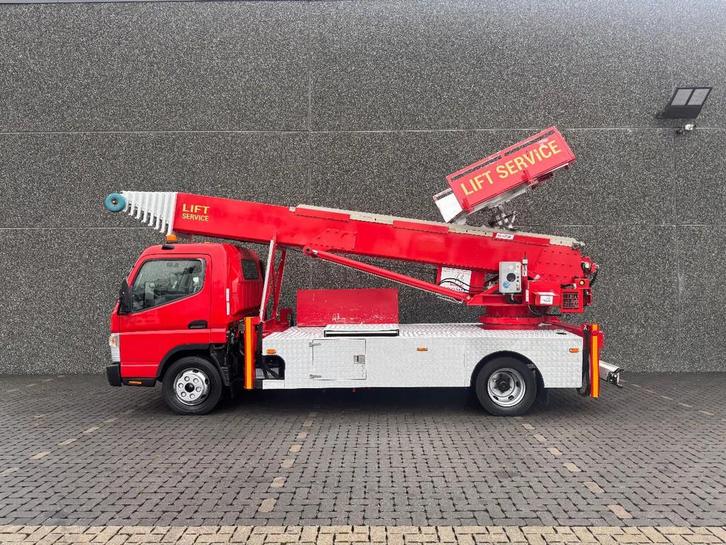 Mitsubishi Canter KLAAS HV39/5.5M RADIO CONTROL (bj 2013), Auto's, Vrachtwagens, Bedrijf, Mitsubishi, Diesel, Handgeschakeld, BTW verrekenbaar