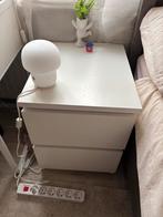 Wit nachtkastje van de ikea, Huis en Inrichting, Ophalen, Zo goed als nieuw