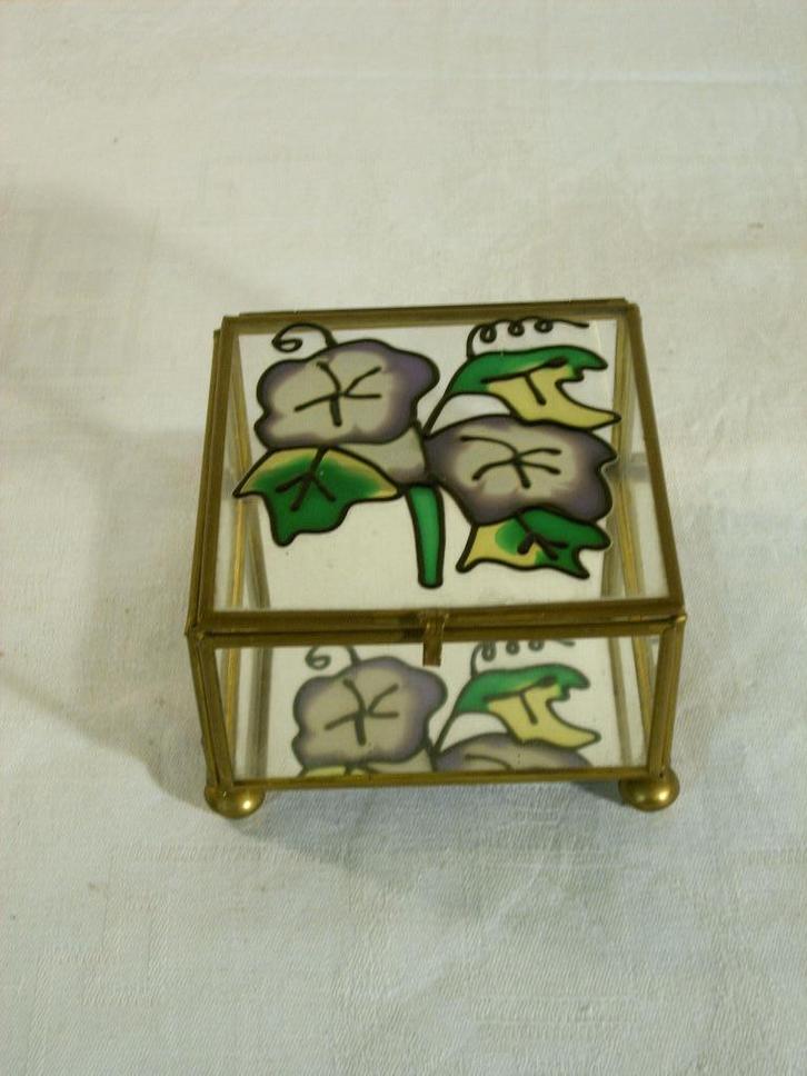 Boîte en verre teinté, Antiquités & Art, Curiosités & Brocante, Enlèvement ou Envoi