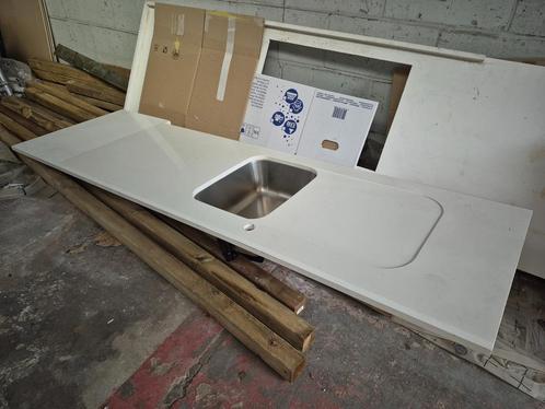 Wit composiet keukenblad in 2 delen met spoelbak nieuw!, Huis en Inrichting, Keuken | Keukenbenodigdheden, Nieuw, Ophalen