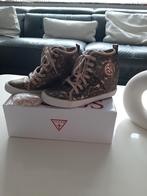 Chaussures Guess comme neuve  taille 37
