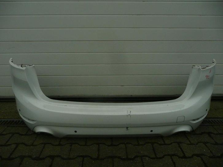 BMW 2 Serie F46 lci  Achterbumper 51127466382 4x pdc Gaten, Auto-onderdelen, Carrosserie, Bumper, BMW, Achter, Gebruikt, Ophalen of Verzenden