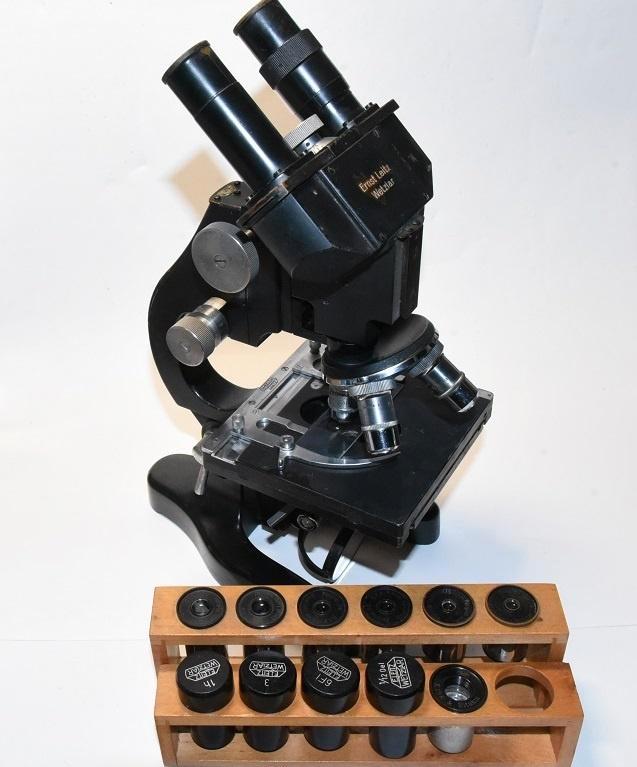Leitz Wetzlar microscoop nr. 384988 Bj.1948, TV, Hi-fi & Vidéo, Matériel d'optique | Microscopes, Utilisé, Enlèvement ou Envoi