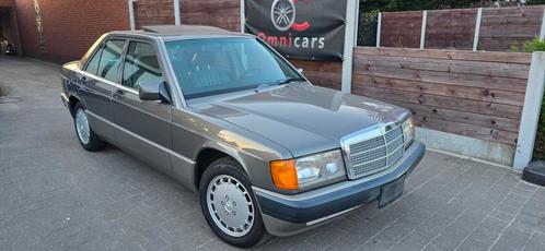 Mercedes 190E 2.3 Oldtimer 1991 met 137000km FULL OPTION, Auto's, Mercedes-Benz, Bedrijf, Te koop, 190-Serie, ABS, Airbags, Airconditioning