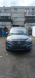 Ssangyong rodyus, Autos, SsangYong, 7 places, Tissu, Propulsion arrière, Jantes en alliage léger