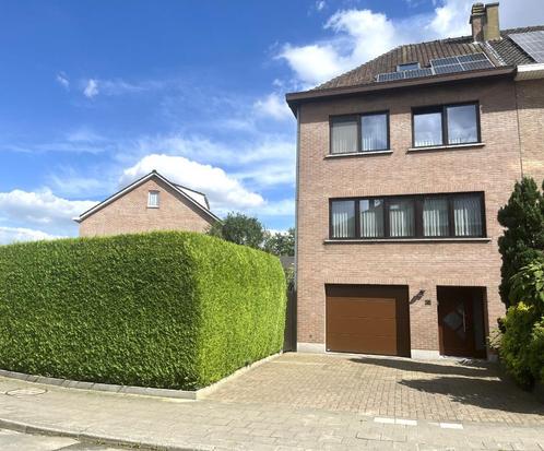 Bel étage in Sint Agatha Berchem, Immo, Huizen en Appartementen te koop, Brussel, 200 tot 500 m², Hoekwoning, Verkoop zonder makelaar