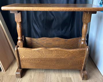 Meuble vintage table porte revue bois chêne massif  beschikbaar voor biedingen