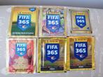 panini 6 differente pochette FIFA, Enlèvement ou Envoi, Neuf, Plusieurs autocollants