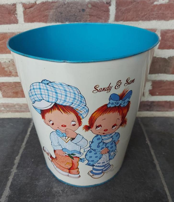 Retro prullenmand in blik - Sandy & Sam, Verzamelen, Blikken, Gebruikt, Overige, Ophalen of Verzenden