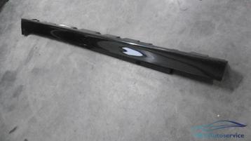 Drempelbekleding  sideskirt  BMW 5-serie F10-F11   links  47 beschikbaar voor biedingen