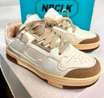 NBCLK - Nieuw dames vrouwen sneakers schoenen 39 bruin beige beschikbaar voor biedingen