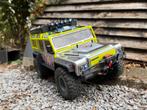 Crawler ambulance schaal 1/10, Hobby en Vrije tijd, Ophalen, Zo goed als nieuw