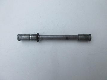 Kawasaki GPZ500 voorwielas GPZ 500 S voorwiel wiel as wielas beschikbaar voor biedingen