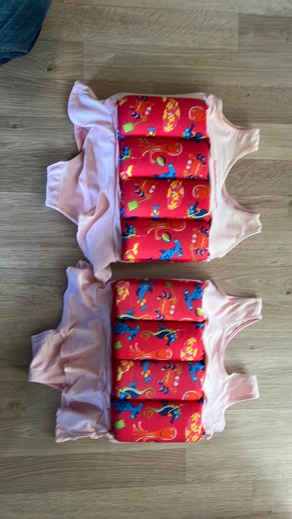 Zwempakje met drijfblokjes, Kinderen en Baby's, Babykleding | Baby-zwemkleding, Zo goed als nieuw, Ophalen