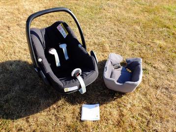 Siège auto portable Maxi-Cosi Pebble+ + base 2Way Fix Isofix, Enlèvement, Utilisé, Maxi-Cosi, Dossier réglable