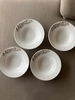 Pasta borden 4x, Huis en Inrichting, Keuken | Servies, Ophalen of Verzenden, Zo goed als nieuw, Bord(en)