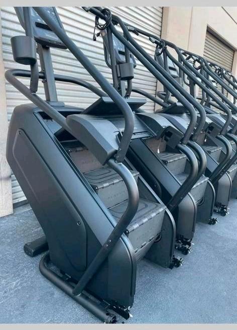 4 x matrix c5x trappenloppers stairmaster, Sport en Fitness, Fitnessmaterialen, Zo goed als nieuw, Ophalen of Verzenden