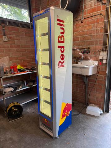 Redbull ijskast mega cooler als nieuw beschikbaar voor biedingen