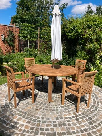 4 tuinstoelen teak beschikbaar voor biedingen