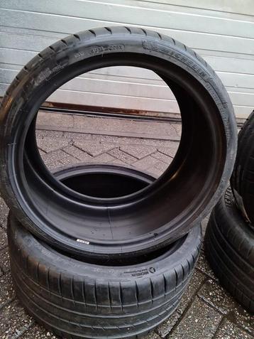 2x Nieuwe 265.30.19 Michelin PilotSport 4s zomerbanden beschikbaar voor biedingen