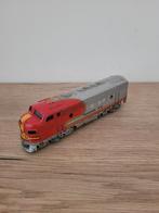 Marklin santa fe H0 3060 powered Engine Warbonnet locomotief, Hobby en Vrije tijd, Modeltreinen | H0, Ophalen of Verzenden, Zo goed als nieuw