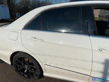MERCEDES E KLASSE W212 wit 149 rechts achter deur 2009-2013 beschikbaar voor biedingen