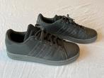Zwarte sneakers ADIDAS Grand Court grijze zool maat 36 2/3, Kinderen en Baby's, Kinderkleding | Schoenen en Sokken, Ophalen, Sportschoenen