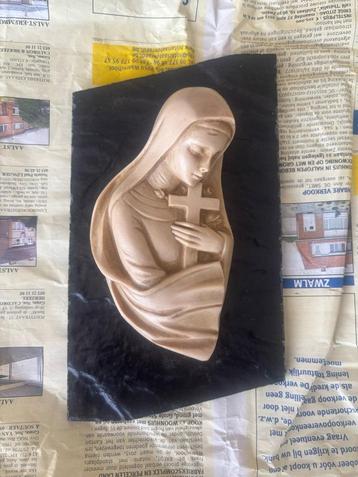 Maria beeldje (voor aan de muur te hangen) beschikbaar voor biedingen