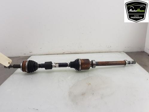 AANDRIJFAS RECHTS VOOR Nissan Qashqai (J12) (01-2021/-), Auto-onderdelen, Remmen en Aandrijving, Nissan, Gebruikt