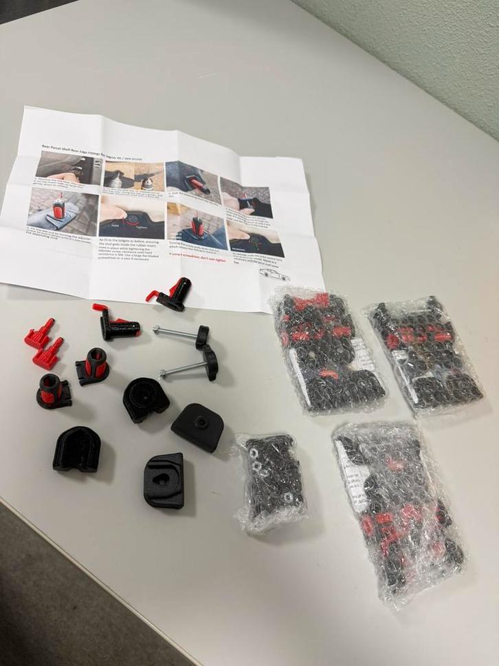 Jaguar XK XKR X150 betere Hoedenplank Clips Set (2006-2014), Auto diversen, Auto-accessoires, Nieuw, Ophalen of Verzenden