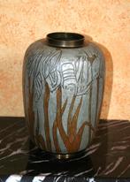 Art Nouveau stijl koperen vaas met relief tekening, Ophalen of Verzenden