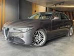 Alfa Romeo Giulia 2.2 Diesel | Lederen Stoelen | Camera, 4 deurs, 109 g/km, Leder, Zilver of Grijs