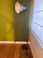 Metalen staande lamp, Huis en Inrichting, Lampen | Vloerlampen, Ophalen, Zo goed als nieuw, Metaal, 150 tot 200 cm