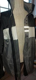 Regenjas met ingewerkte kap .maat medium mountain peak, Kleding | Heren, Ophalen of Verzenden