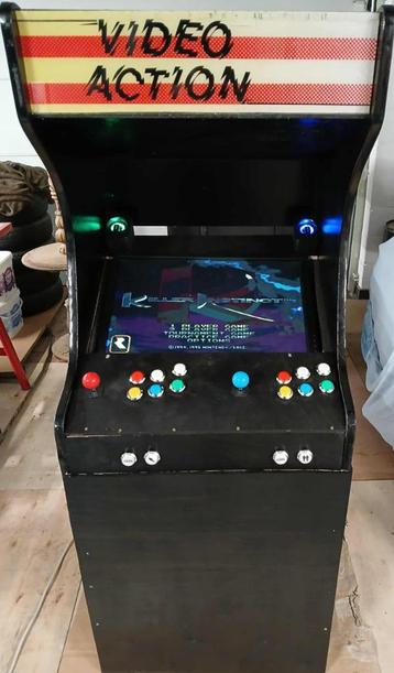 arcade action 2 players + 26800games!!! beschikbaar voor biedingen