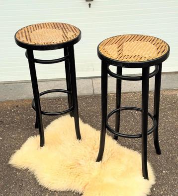 Barkruk Thonet stukprijs beschikbaar voor biedingen