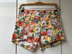 Bershka gele minishort - Maat 38, Maat 38/40 (M), Kort, Geel, Zo goed als nieuw