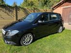 Mercedes B180, Auto's, Parkeersensor, Euro 5, Leder en Stof, Zwart