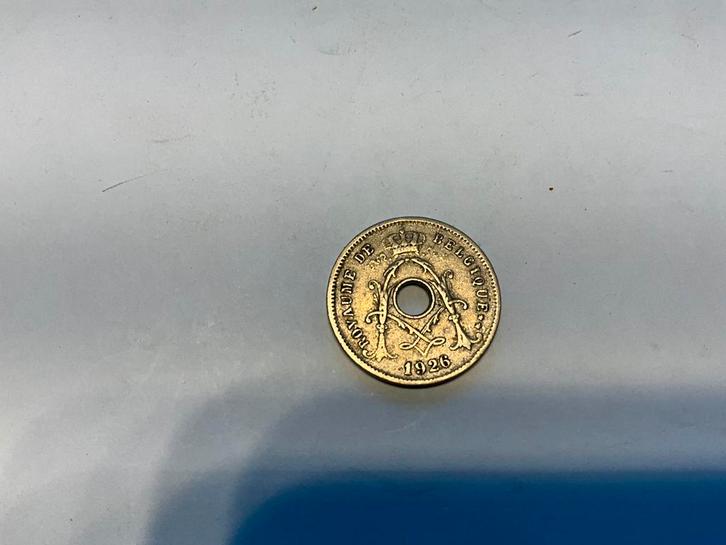 Zoldervondst van een  Belgische 5 centimes-munt 1926, Postzegels en Munten, Munten | Europa | Euromunten, Ophalen of Verzenden