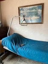 elektrisch verstelbaar bed / ziekenhuisbed, Huis en Inrichting, Slaapkamer | Bedden, Gebruikt, Eenpersoons, 100 cm, 220 cm, Metaal