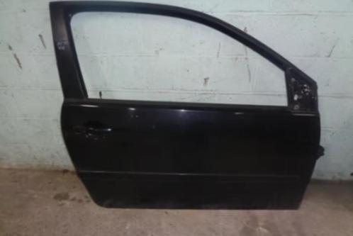 A vendre portiere avant droite Polo 2003 à 2008 3portes, Auto-onderdelen, Carrosserie, Deur, Volkswagen, Voor, Rechts, Gebruikt