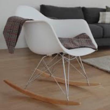 Eames replica schommelstoel wit RAR