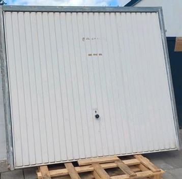Porte de garage Hormann 0496 818179 pas de sms tel direct beschikbaar voor biedingen