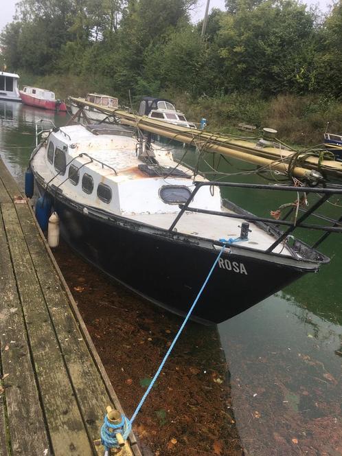 Buitenboordzeilboot om weg te geven, Watersport en Boten, Kajuitzeilboten en Zeiljachten, Zo goed als nieuw